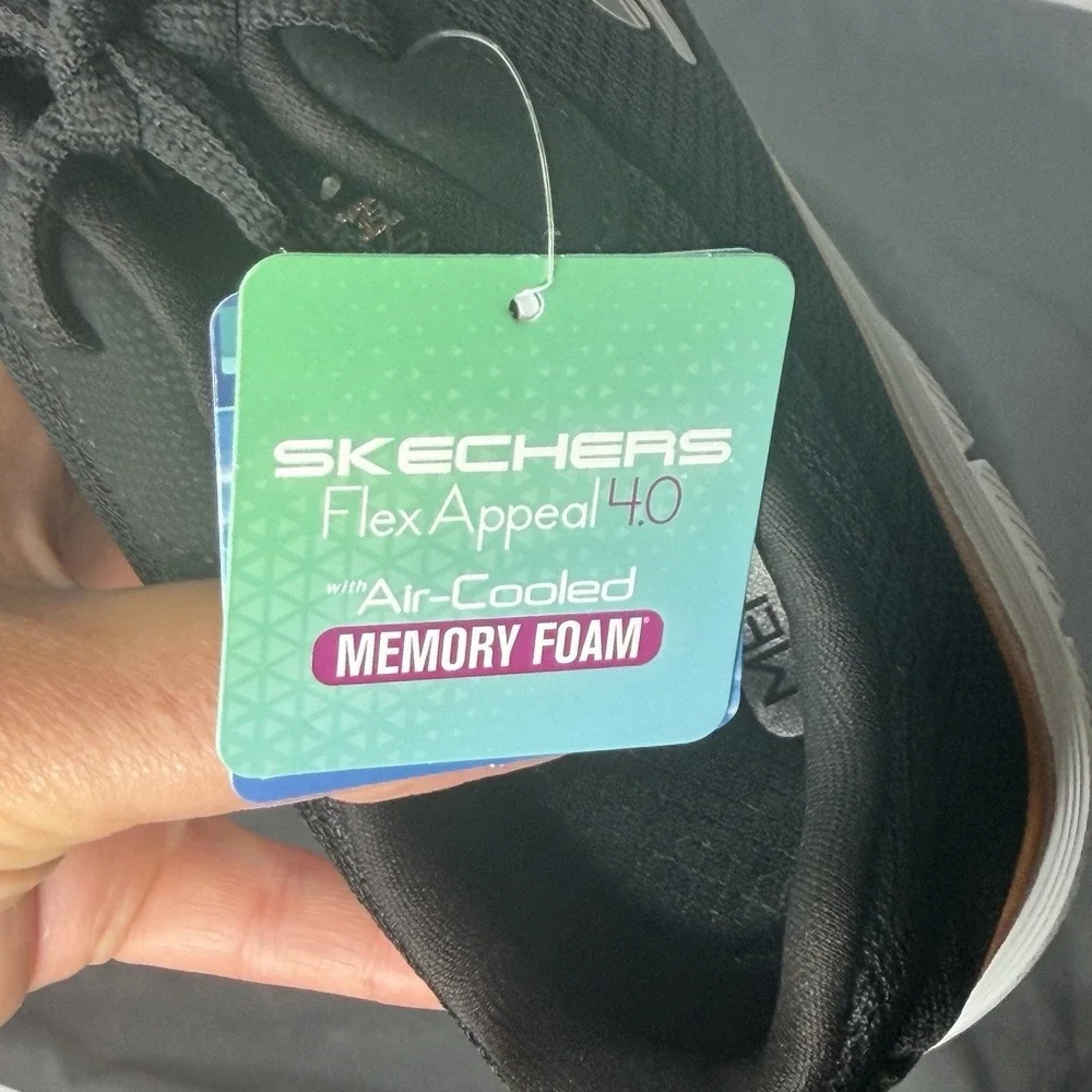 Skechers Flex Appeal 4.0 Black/Rose Gold Lace Up Sneakers. Sz. 7.5 NWT